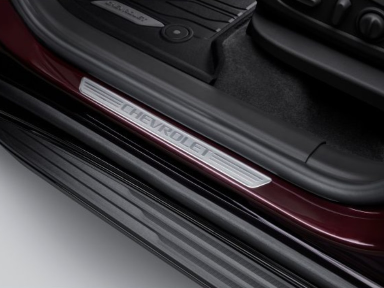 Front Door Sill Plates in Stainless Steel with Chevrolet Script/