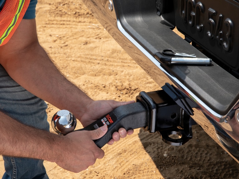 15,000-lb Capacity Pre-loaded Trailer Hitch by CURT™ Group - Associated Accessories/